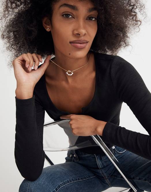 Madewell smykker fyr kvinner emaljedyppet bølget anhengskjede 260F965