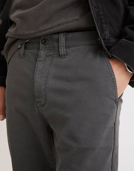 Madewell klær svart kull menn slim chino bukser: coolmax edition 260F212